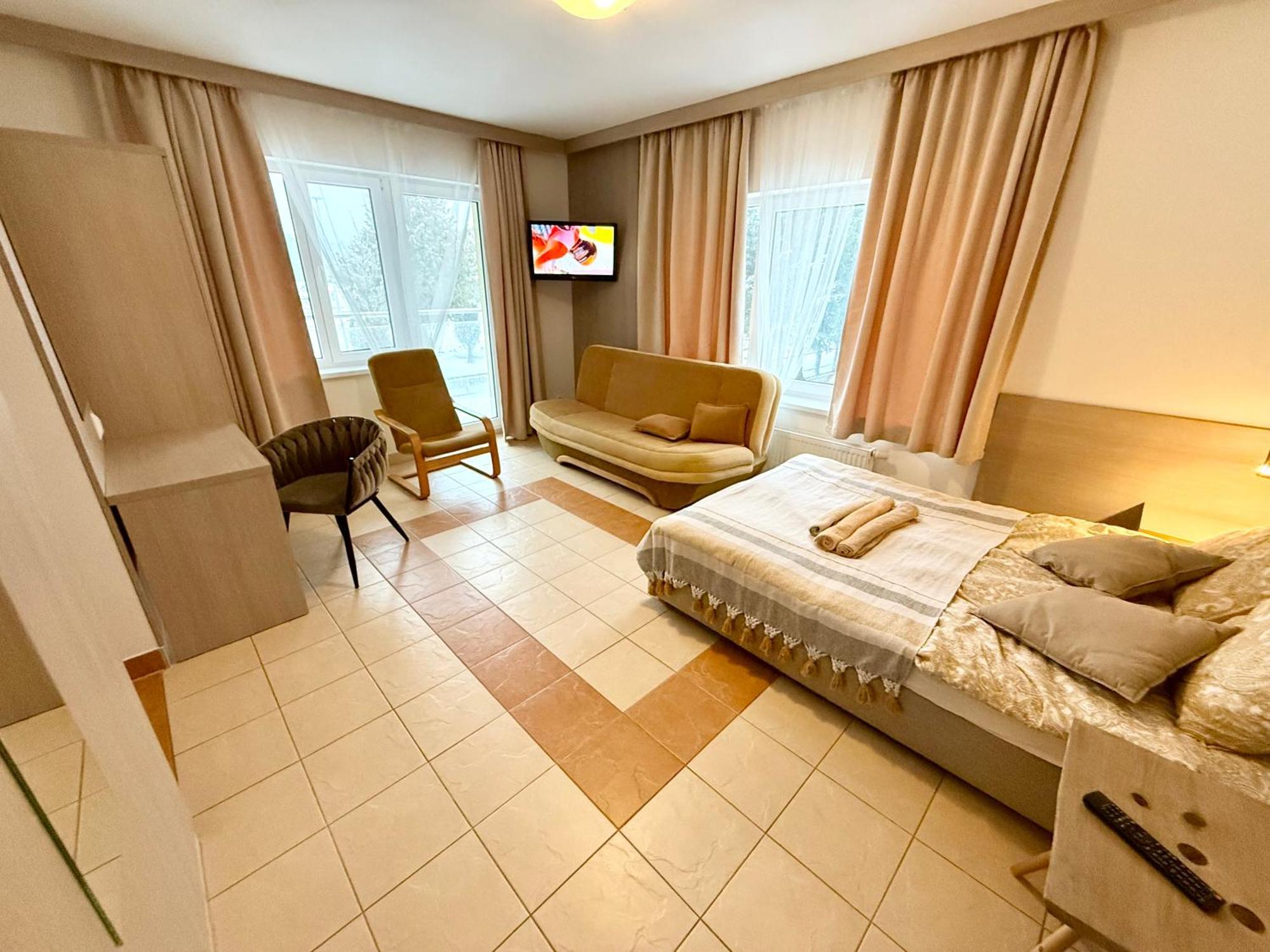 Ambre Mare - Wypoczynek Pod Palmami Bed and Breakfast Pobierowo Buitenkant foto